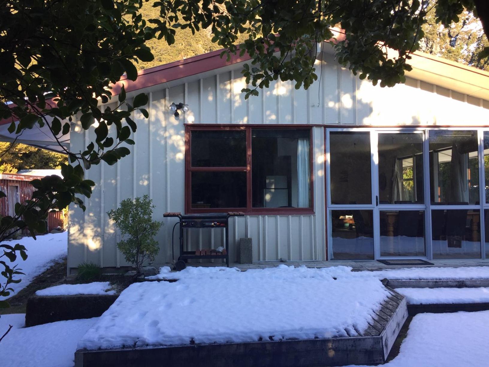 Aoraki Alpine Chalet Βίλα Aoraki / Mount Cook Εξωτερικό φωτογραφία